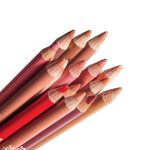 WOODEN LIP PENCIL BY BEAUTY CREATIONS-DELINEADOR DE LABIOS