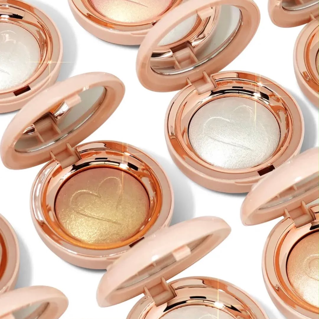 WhatsApp Image 2026-10-04 at 6.57.13 PM BAKED HIGHLIGHTER BY BEAUTY CREATIONS - Imagen 1